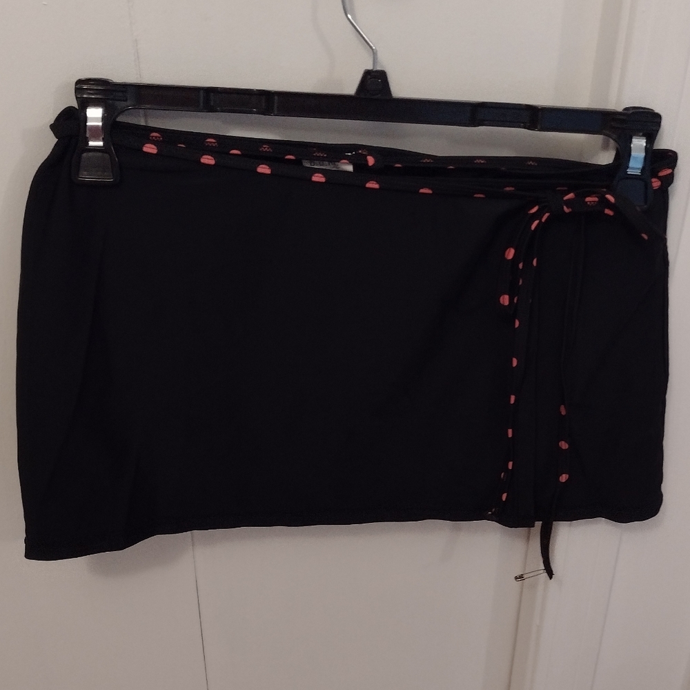B.U.M.Swim wear wrap skirt Medium